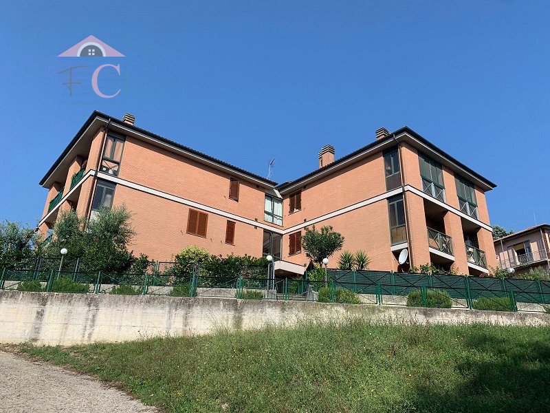 narni scalo- zona residenziale- recente costruzione- ampia metratura- garage- cantina-terrazza-panoramica 1.png